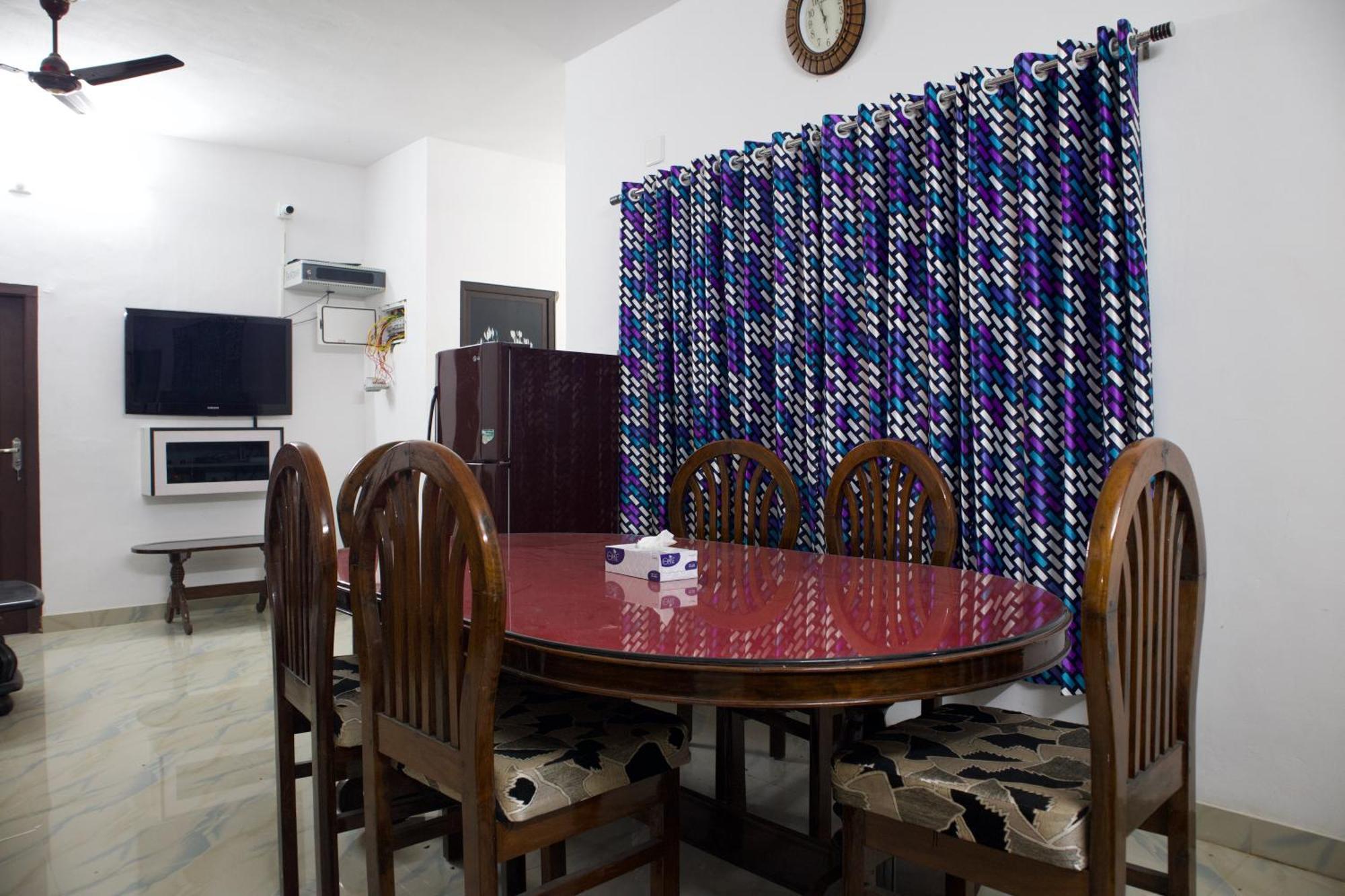 Ambili Riverfront Villa With Party Hall Irimbranallur 外观 照片